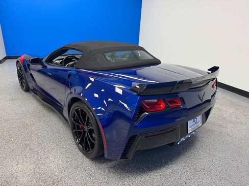 Used 2017 Chevrolet Corvette Grand Sport w/ Z07 Performance Package RWD image 31