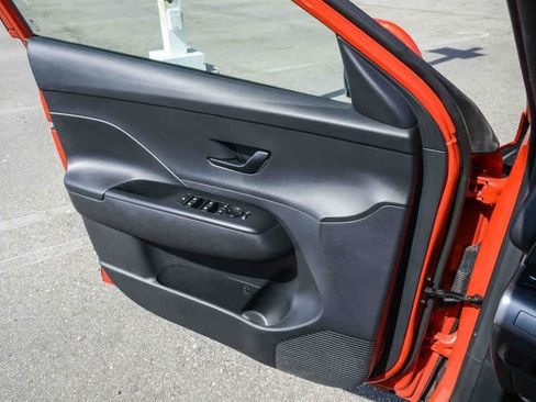 Used 2024 Hyundai Kona SEL image 26