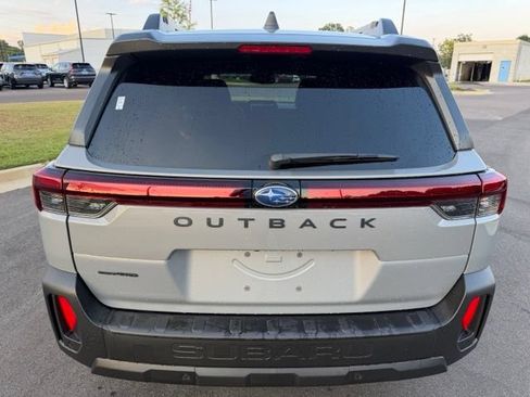 Used 2026 Subaru Outback Touring AWD/4WD image 6