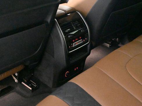 Used 2024 BMW X5 M Competition w/ Executive Package image 18