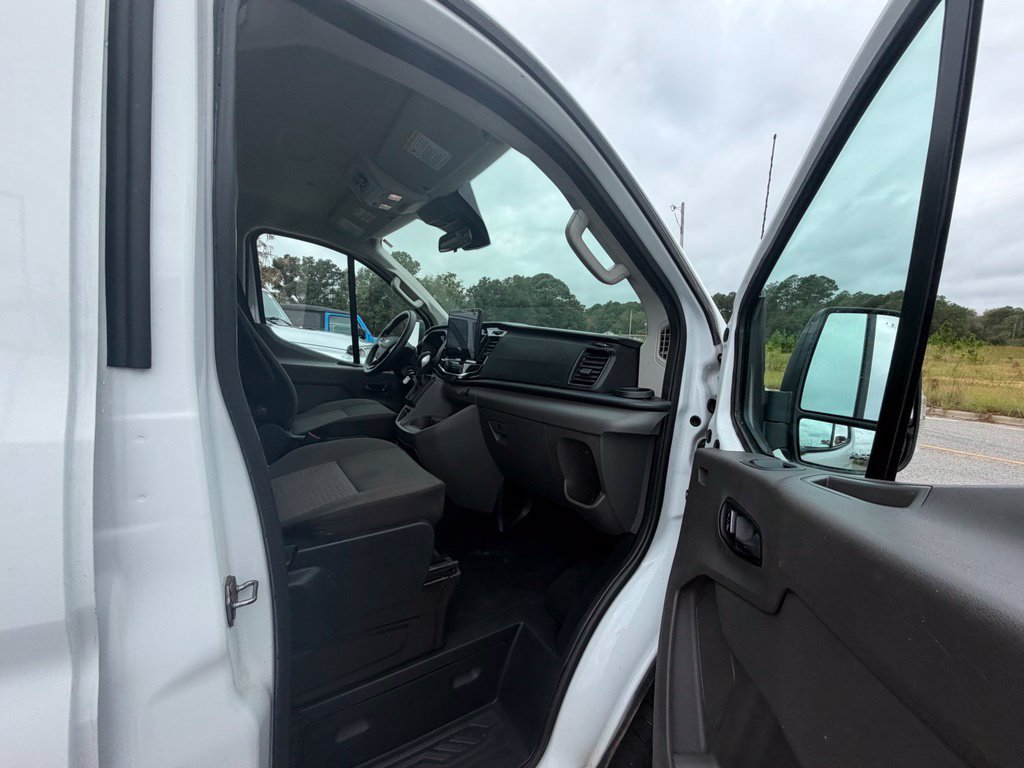 Used 2023 Ford Transit 350 XLT RWD image 40