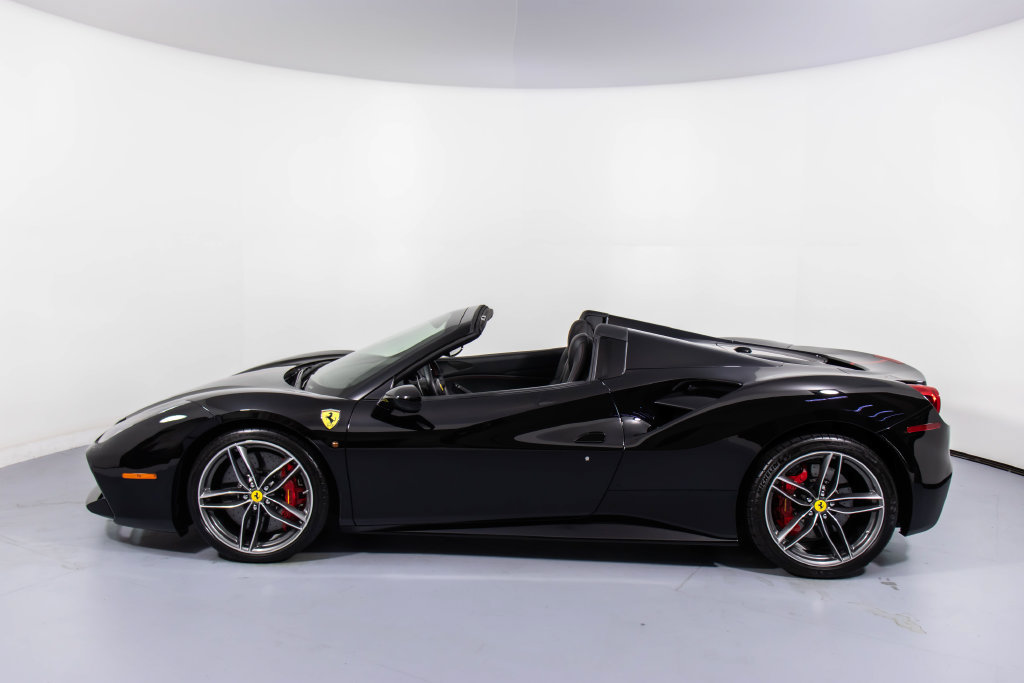 Certified 2017 Ferrari 488 Spider RWD image 9