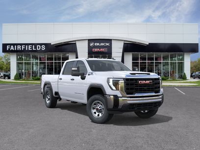 New 2026 GMC Sierra 3500 Pro w/ Convenience Package