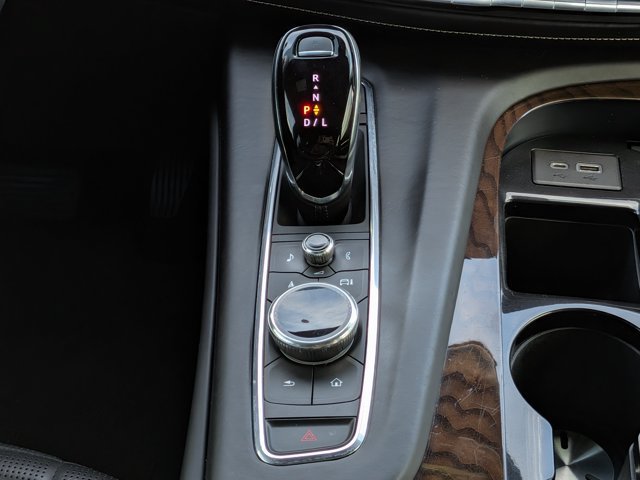 Certified 2022 Cadillac Escalade Sport Platinum RWD image 21