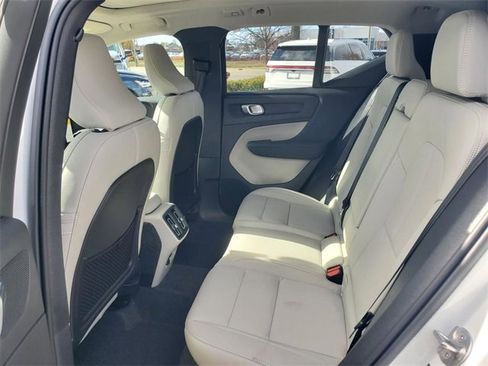 New 2026 Volvo XC40 B5 Ultra w/ Protection Package Premier image 26