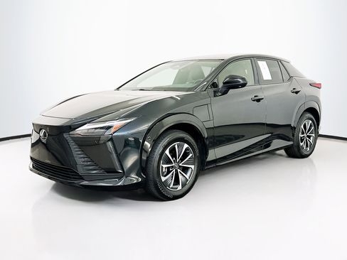 Used 2024 Lexus RZ 450e Premium w/ Technology Package image 3