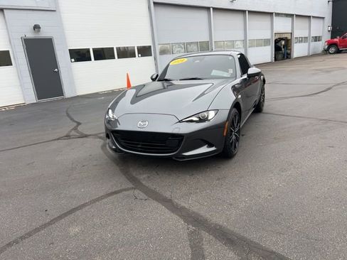 Used 2024 MAZDA MX-5 Miata RF Grand Touring image 23