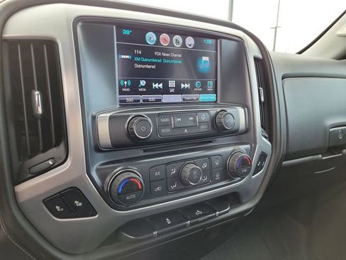 Used 2018 GMC Sierra 1500 SLE w/ SLE Value Package image 29