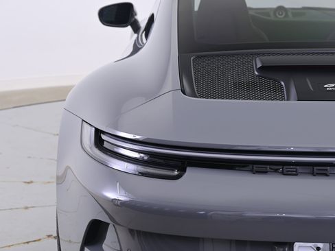 Used 2022 Porsche 911 GT3 image 13