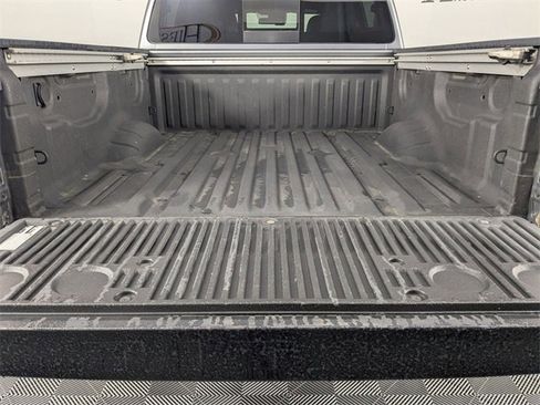 Used 2023 Nissan Titan PRO-4X w/ Pro-4x Convenience Package image 29