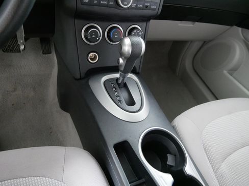 Used 2010 Nissan Rogue SL w/ Premium Pkg image 24