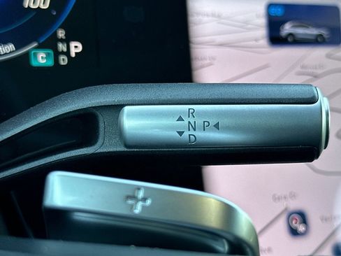 New 2026 Mercedes-Benz EQS 400 4MATIC SUV image 16