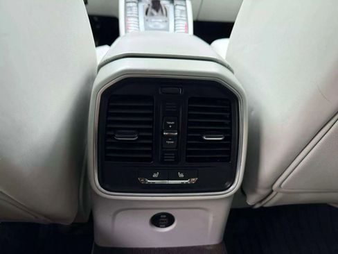 Used 2018 Porsche Macan GTS image 17