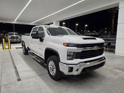 Used 2025 Chevrolet Silverado 2500 LT w/ Convenience Package