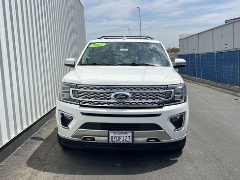 Used 2021 Ford Expedition Platinum AWD/4WD image 2