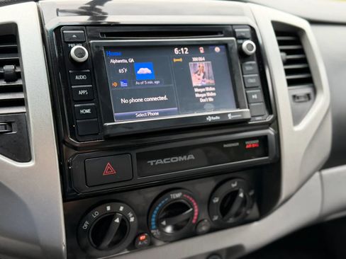 Used 2015 Toyota Tacoma PreRunner w/ SR5 Package RWD image 30