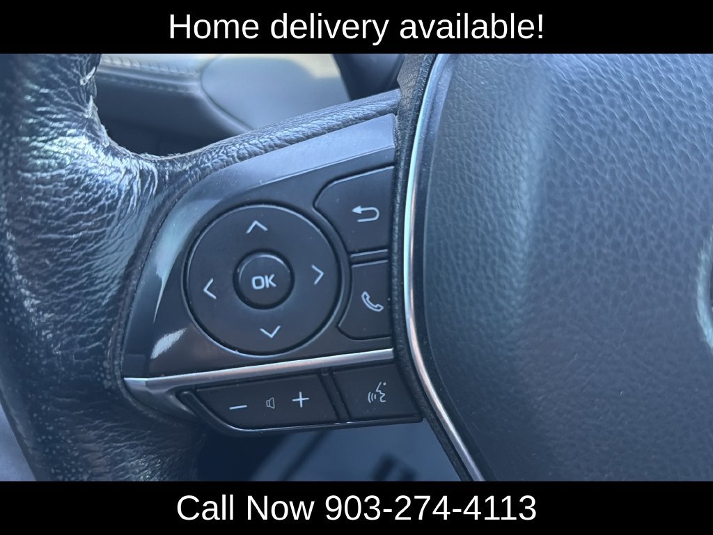 Used 2020 Toyota Avalon XLE w/ Moonroof Package FWD image 25