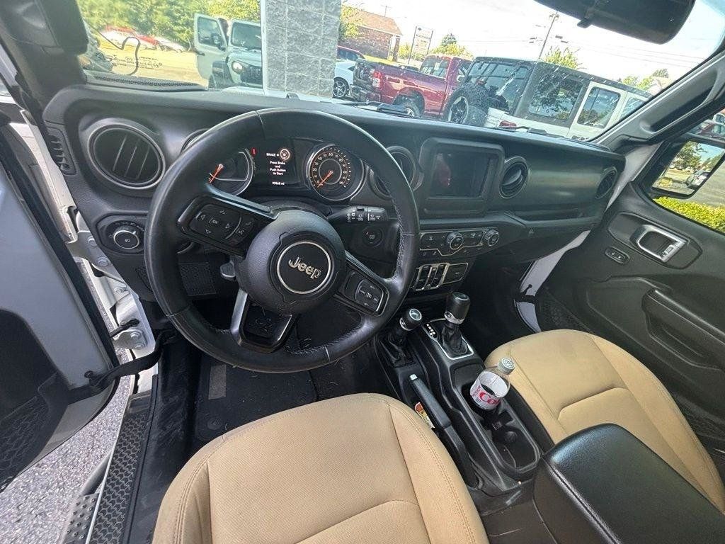 Used 2018 Jeep Wrangler Unlimited Sport S AWD/4WD image 12