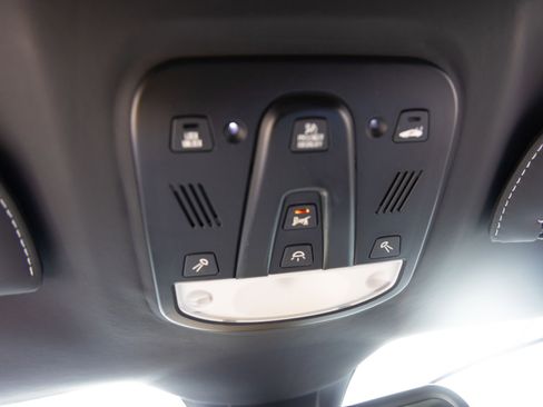 Used 2014 Ferrari F12 Berlinetta image 30