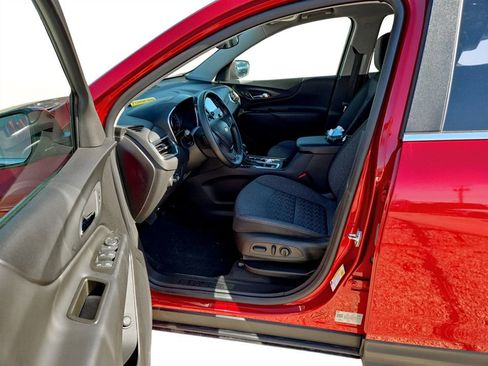 Used 2024 Chevrolet Equinox LT w/ LPO, Floor Liner Package FWD image 29
