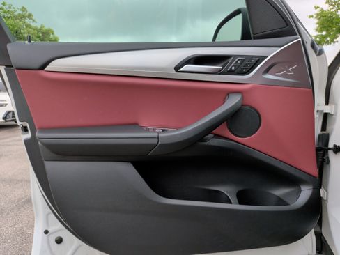 Used 2024 BMW X3 sDrive30i w/ Premium Package image 28