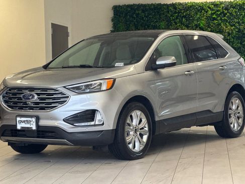 Used 2023 Ford Edge Titanium w/ Equipment Group 301A image 8