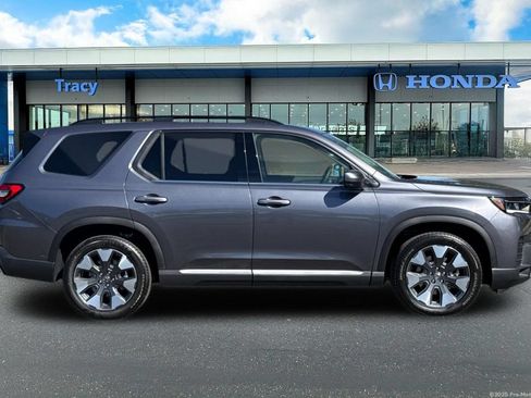 New 2026 Honda Pilot Elite image 4