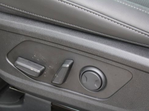 New 2026 Kia Sorento X-Line EX image 24