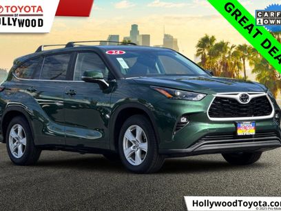 Used 2024 Toyota Highlander LE
