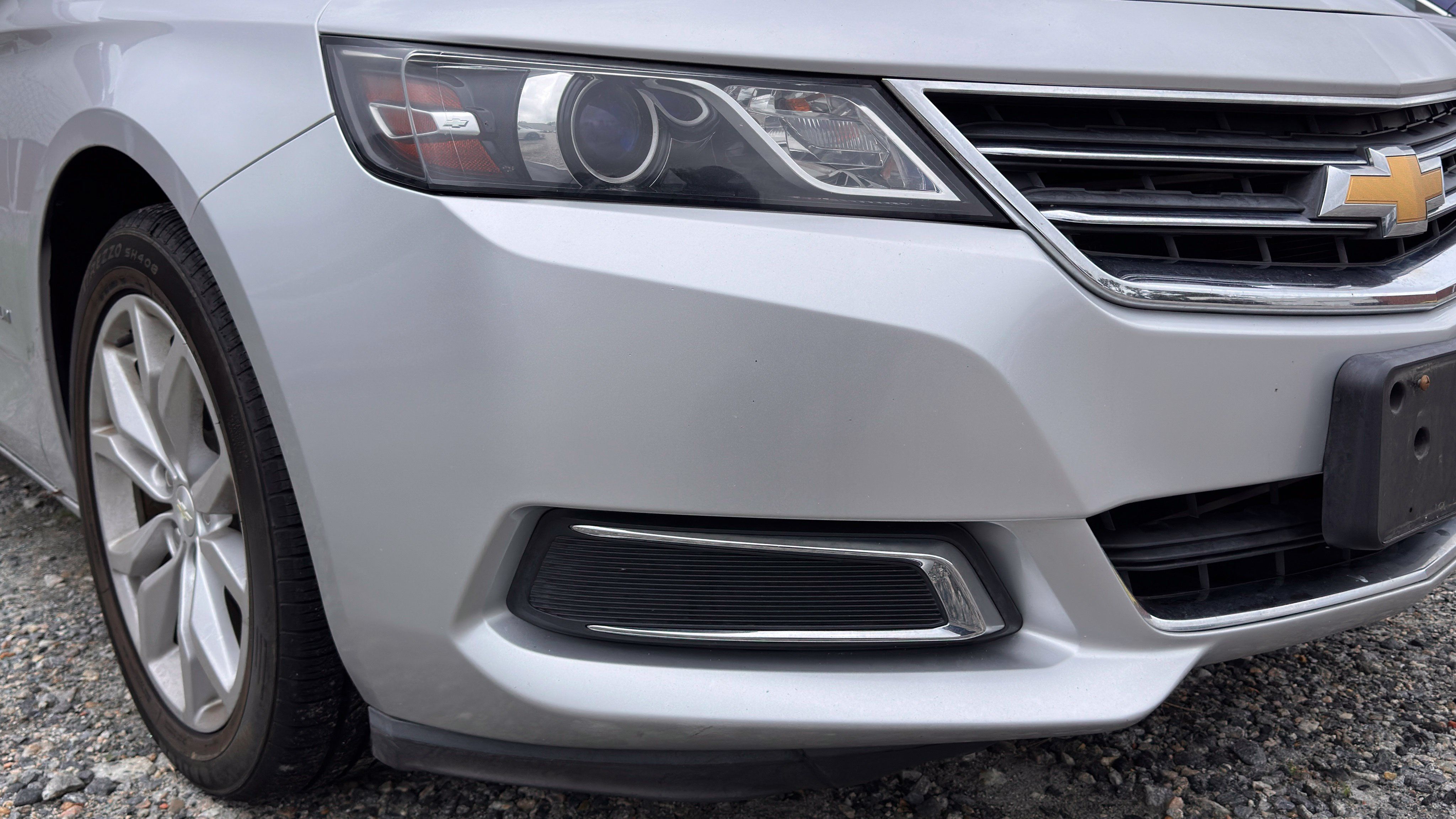 Used 2017 Chevrolet Impala LT FWD image 11