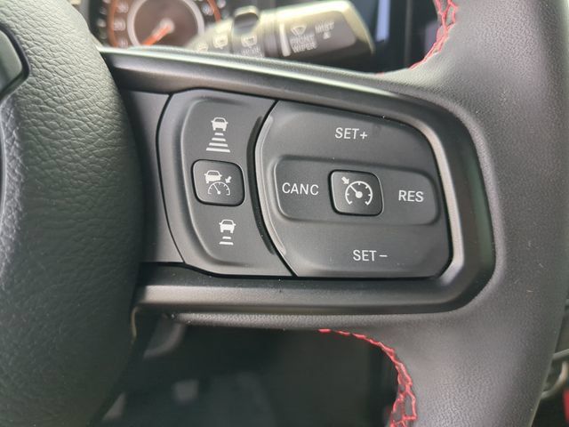 Used 2024 Jeep Wrangler Unlimited Rubicon AWD/4WD image 31