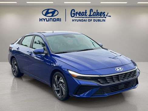 Certified 2024 Hyundai Elantra Limited FWD image 7