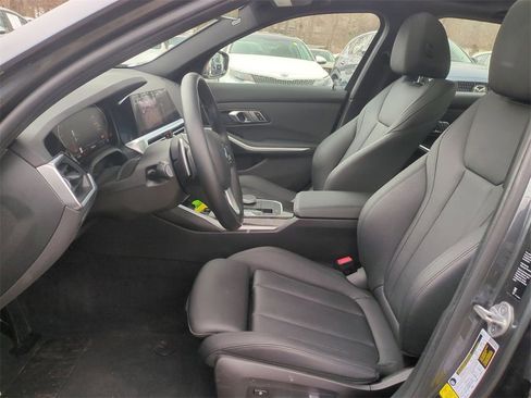 Used 2020 BMW 330i xDrive Sedan w/ Driving Assistance Package image 23