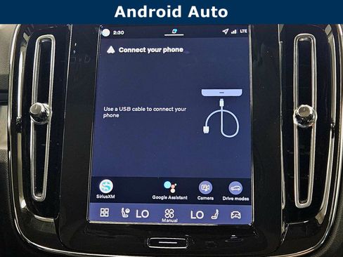 New 2026 Volvo XC40 B5 Plus w/ Climate Package image 24