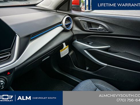 New 2026 Chevrolet Trax LS w/ LS Convenience Package FWD image 40