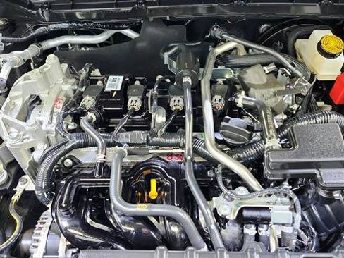 Certified 2026 Nissan Kicks SV FWD image 33