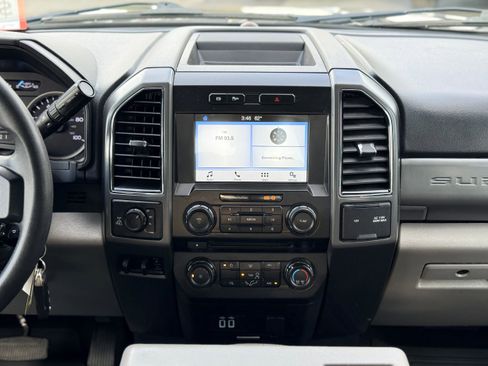 Used 2018 Ford F250 XLT w/ XLT Value Package image 17