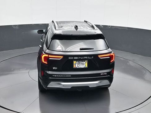 Used 2026 GMC Terrain Denali w/ LPO, Floor Liner Package image 18