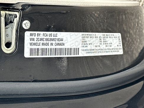 Used 2022 Chrysler Pacifica Touring-L image 31