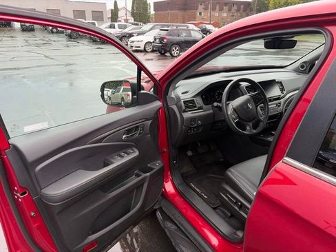Used 2024 Honda Ridgeline RTL image 9