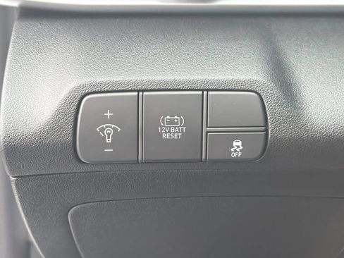New 2026 Hyundai Elantra Hybrid FWD image 34