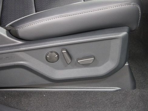 New 2026 Ford F150 Lariat w/ Equipment Group 501A Mid image 29