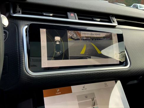 Used 2023 Land Rover Range Rover Velar R-Dynamic S image 26