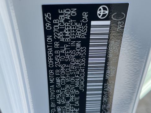 New 2026 Toyota Prius Plug-In Hybrid image 22