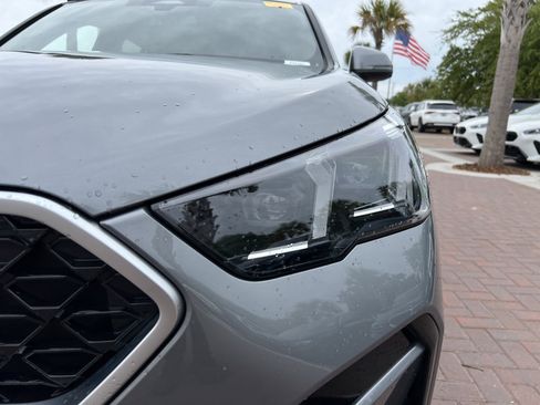 Used 2025 BMW X2 xDrive28i image 6