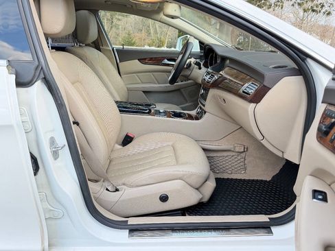 Used 2014 Mercedes-Benz CLS 550 image 16