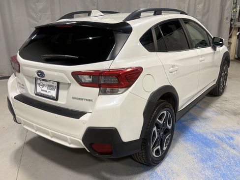 Used 2020 Subaru Crosstrek 2.0i Limited w/ Moonroof Package w/Navigation AWD/4WD image 17