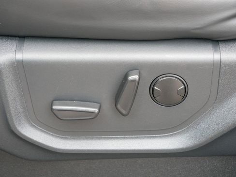 Used 2022 Ford Expedition Max XLT AWD/4WD image 16