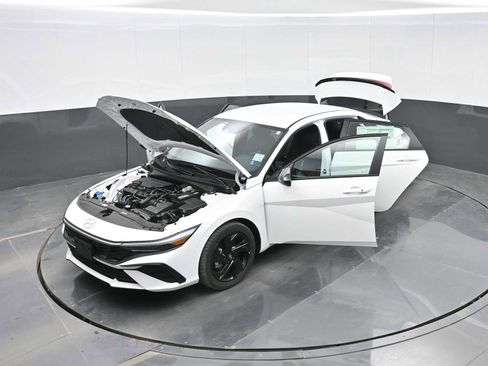 New 2026 Hyundai Elantra Sport w/ Cargo Package image 40