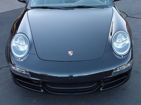 Used 2006 Porsche 911 Carrera RWD image 9